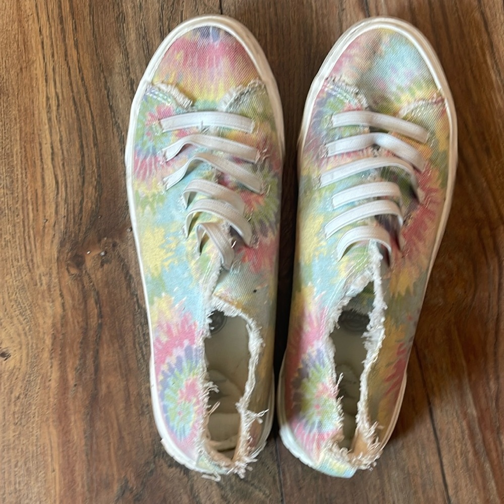 Rocketdog tie dye sneakers